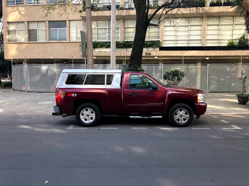 Illustration for article titled I finally drove a pickup truck